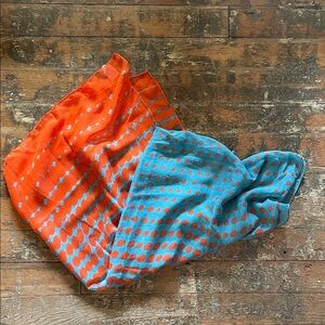 India Polkadot gradient cotton viscose blend shawl scarf wrap 
32x68”